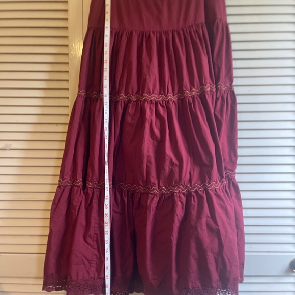 Anthropologie Tiered Lace Maxi Skirt in Burgundy - Picture 4 of 10